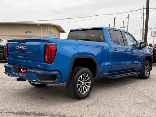 2022 GMC Sierra 1500 AT4