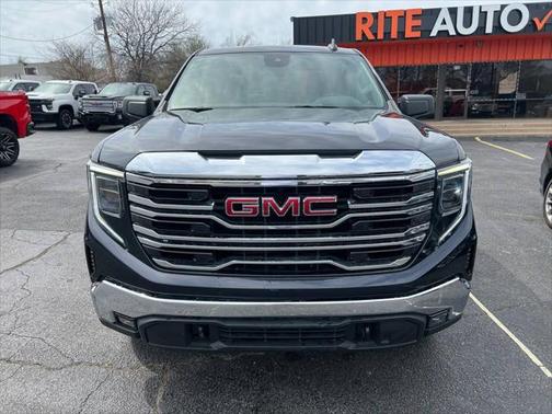 2022 GMC Sierra 1500 Elevation