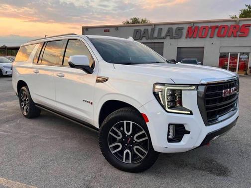 2022 GMC Yukon XL 4WD AT4