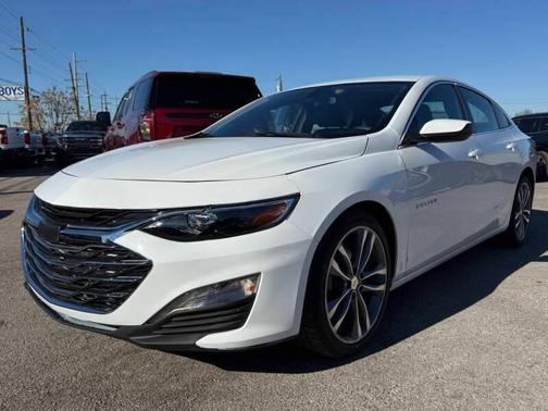2022 Chevrolet Malibu FWD LT