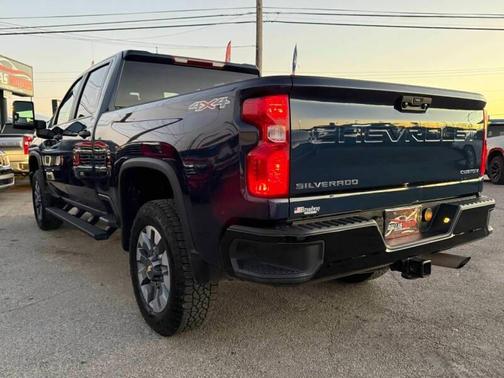 2023 Chevrolet Silverado 2500 Custom