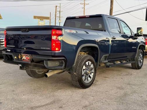 2023 Chevrolet Silverado 2500 Custom