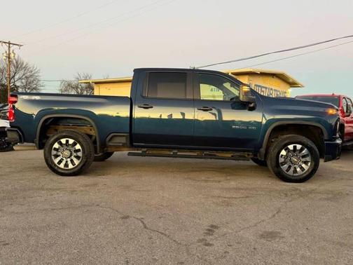 2023 Chevrolet Silverado 2500 Custom