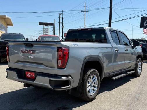 Sterling Metallic 2023 GMC Sierra 1500 Pro