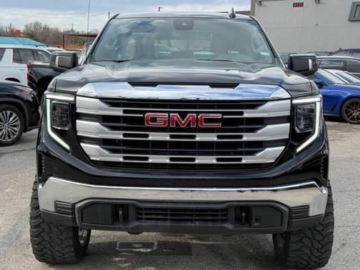 2023 GMC Sierra 1500 SLE