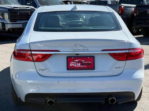 2016 Jaguar XF 35t R-Sport