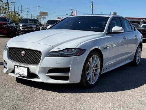 2016 Jaguar XF 35t R-Sport