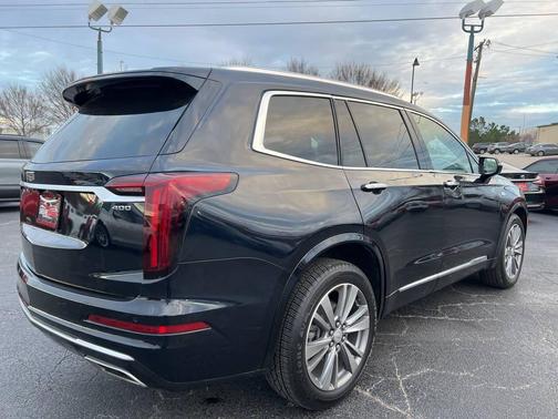 2022 Cadillac XT6 Premium Luxury AWD