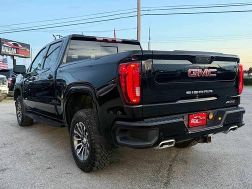 2022 GMC Sierra 1500 AT4
