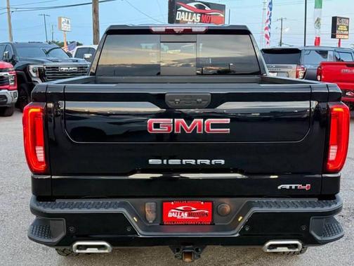 2022 GMC Sierra 1500 AT4