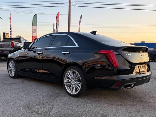 2021 Cadillac CT4 Premium Luxury