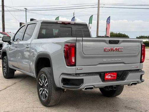 Gray 2025 GMC Sierra 1500 AT4