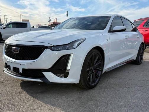 2022 Cadillac CT5 Sport