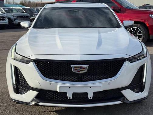 2022 Cadillac CT5 Sport