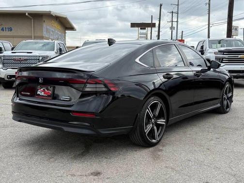 2024 Honda Accord Hybrid Base