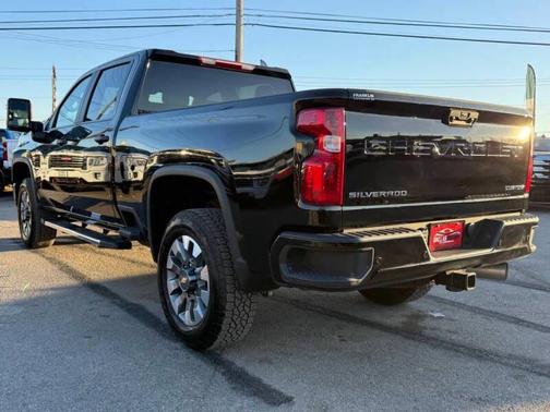 2025 Chevrolet Silverado 2500 Custom
