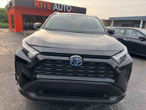 2024 Toyota RAV4 Hybrid XLE