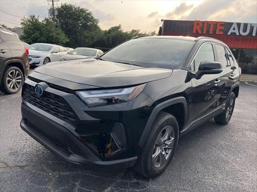 2024 Toyota RAV4 Hybrid XLE