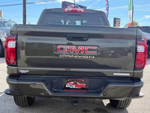 2025 GMC Canyon Elevation