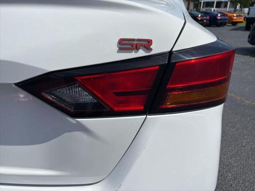 2023 Nissan Altima SR FWD