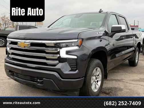 Charcoal 2022 Chevrolet Silverado 1500 LT Truck