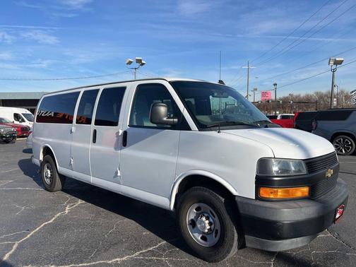 2019 Chevrolet Express 3500 LS