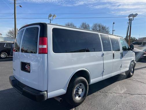 2019 Chevrolet Express 3500 LS