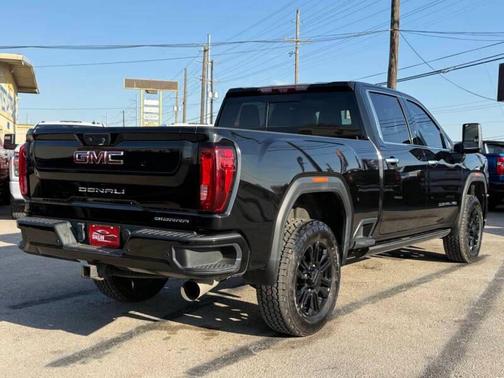 2022 GMC Sierra 2500 Denali