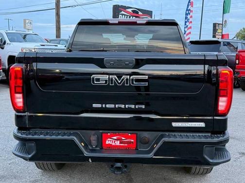2022 GMC Sierra 1500 Elevation