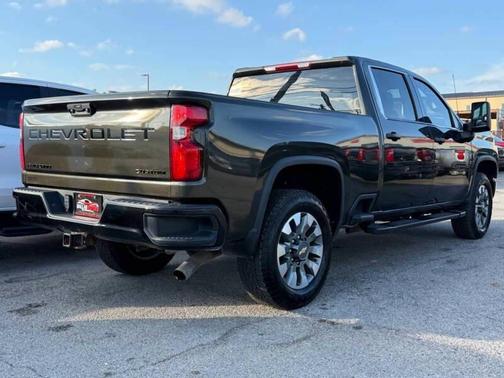2022 Chevrolet Silverado 2500 Custom