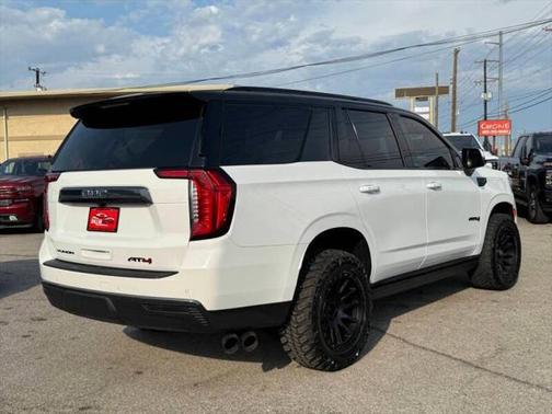 2023 GMC Yukon 4WD AT4