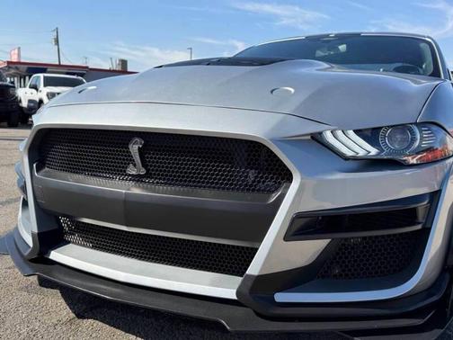 2021 Ford Shelby GT500 Base