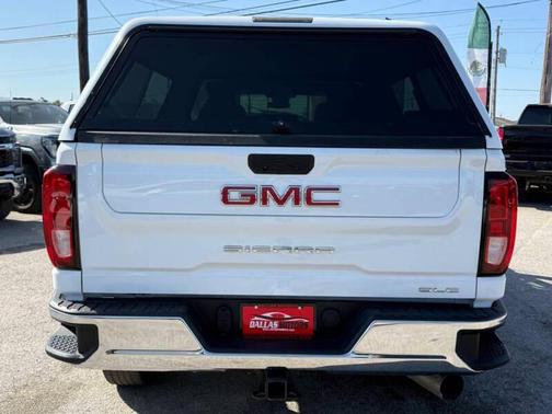 Summit White 2025 GMC Sierra 2500 SLE