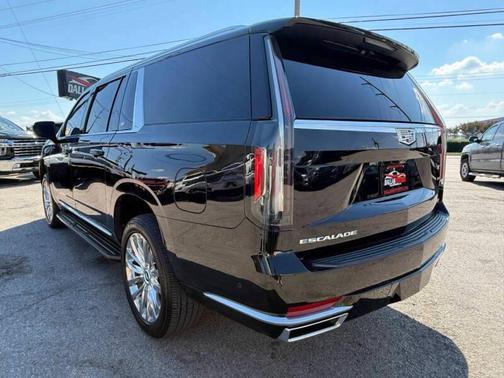 2023 Cadillac Escalade ESV Premium Luxury