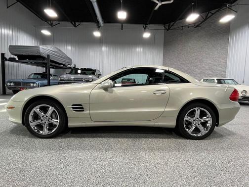 Designo Silver Metallic 2003 Mercedes-Benz SL-Class 2dr Roadster 5.0L