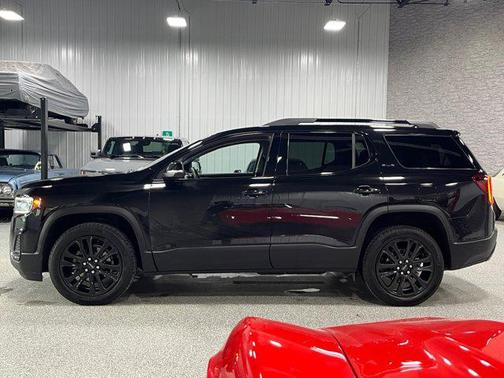 2023 GMC Acadia AWD SLE