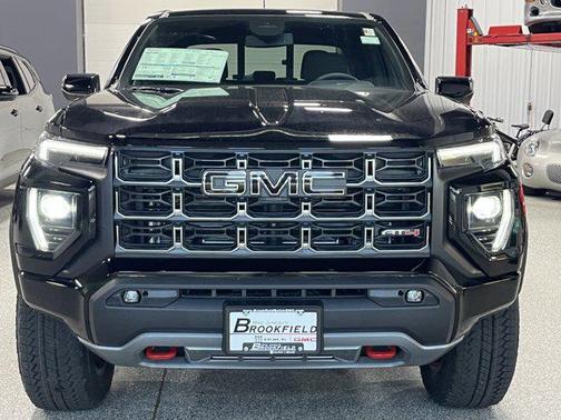 Onyx Black 2026 GMC Canyon AT4