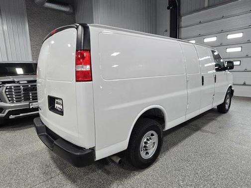 2020 Chevrolet Express 2500 RWD 2500 Extended Wheelbase WT