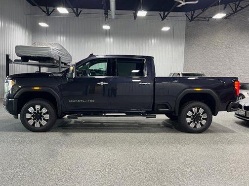 2025 GMC Sierra 3500 Denali