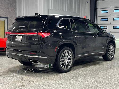 2025 Buick Enclave Avenir FWD