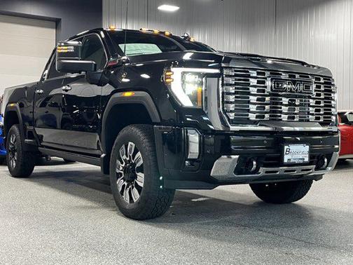 Onyx Black 2026 GMC Sierra 2500 Denali