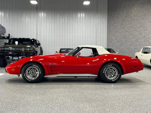 1975 Chevrolet Corvette Base
