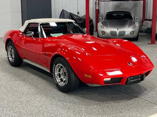 1975 Chevrolet Corvette Base