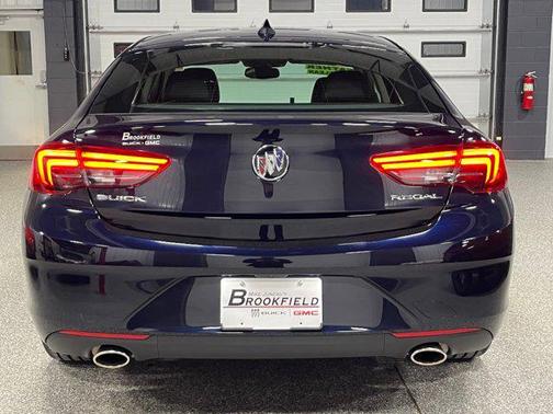 2018 Buick Regal Sportback Essence