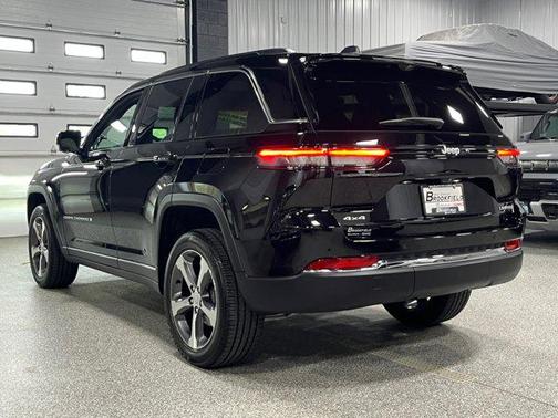 2024 Jeep Grand Cherokee Limited X
