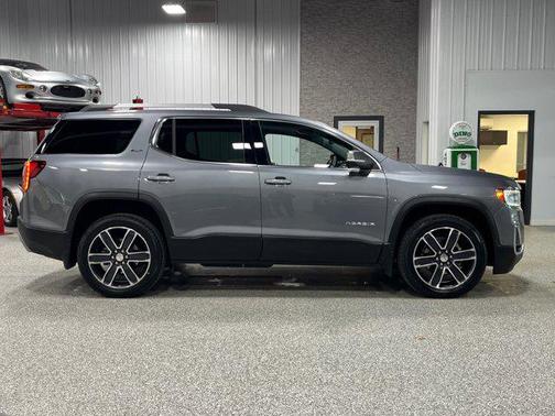 2021 GMC Acadia AWD SLT