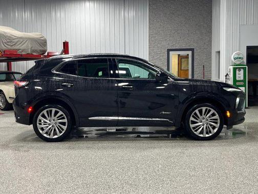 2025 Buick Envision Avenir AWD