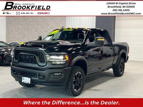 Diamond Black Crystal Pearlcoat 2024 RAM 2500 Power Wagon