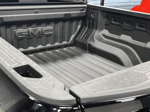 Onyx Black 2026 GMC Canyon AT4