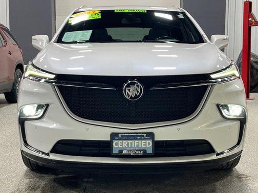 2023 Buick Enclave Essence AWD